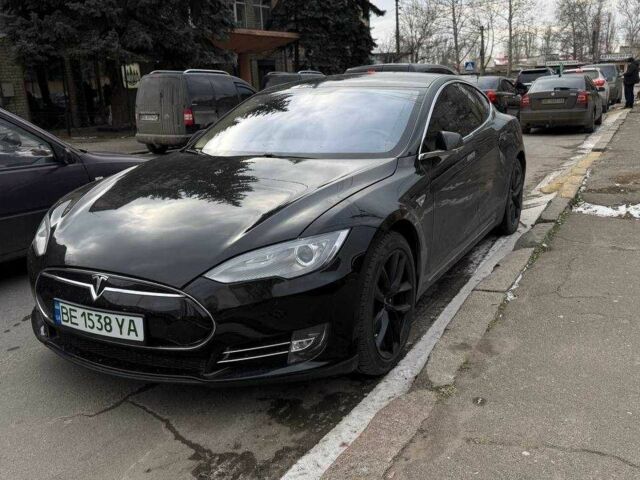 Чорний Тесла Модель С, об'ємом двигуна 0 л та пробігом 184 тис. км за 12800 $, фото 1 на Automoto.ua