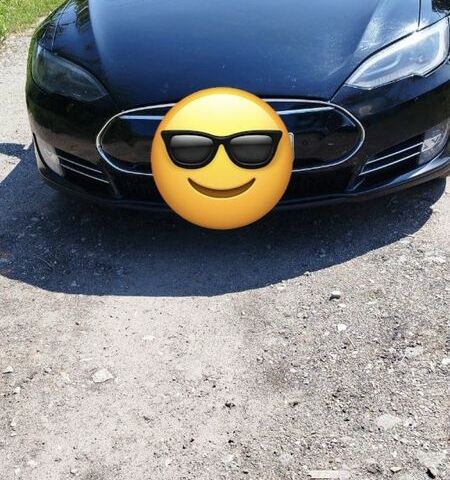 Черный Тесла Модель С, объемом двигателя 0 л и пробегом 2 тыс. км за 13500 $, фото 1 на Automoto.ua