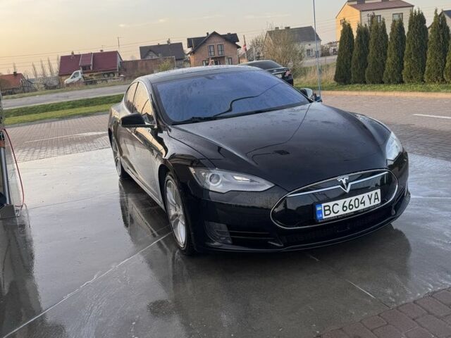 Черный Тесла Модель С, объемом двигателя 0 л и пробегом 112 тыс. км за 19000 $, фото 1 на Automoto.ua