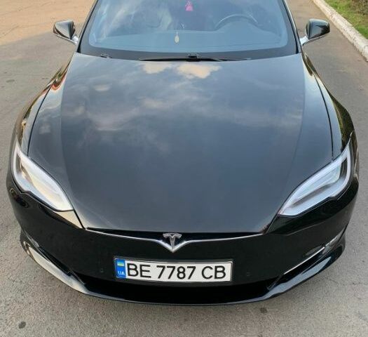 Черный Тесла Модель С, объемом двигателя 0 л и пробегом 250 тыс. км за 18151 $, фото 1 на Automoto.ua