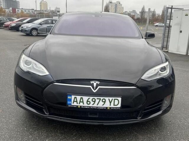 Черный Тесла Модель С, объемом двигателя 0 л и пробегом 160 тыс. км за 7000 $, фото 1 на Automoto.ua
