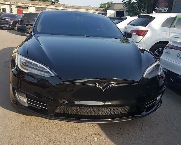 Чорний Тесла Модель С, об'ємом двигуна 0 л та пробігом 280 тис. км за 14800 $, фото 1 на Automoto.ua