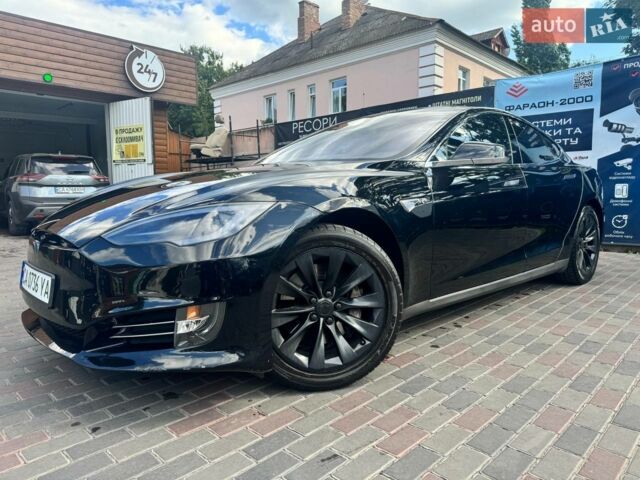 Черный Тесла Модель С, объемом двигателя 0 л и пробегом 390 тыс. км за 11500 $, фото 1 на Automoto.ua