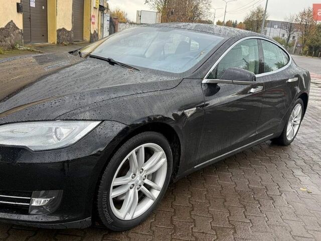 Черный Тесла Модель С, объемом двигателя 0 л и пробегом 145 тыс. км за 13700 $, фото 1 на Automoto.ua