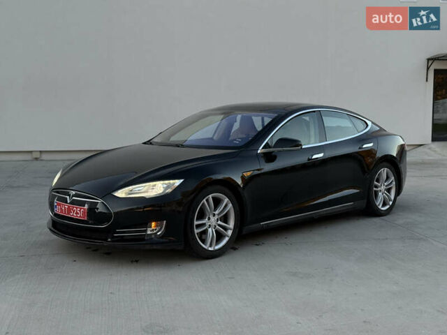 Чорний Тесла Модель С, об'ємом двигуна 0 л та пробігом 148 тис. км за 11999 $, фото 1 на Automoto.ua