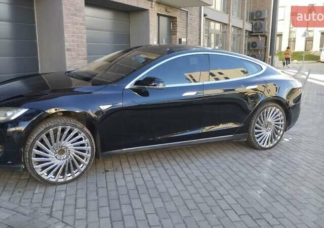 Чорний Тесла Модель С, об'ємом двигуна 0 л та пробігом 159 тис. км за 11500 $, фото 1 на Automoto.ua