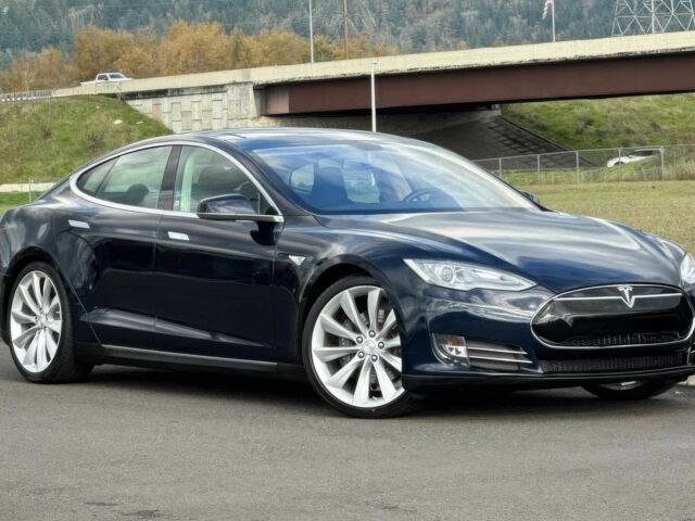 Чорний Тесла Модель С, об'ємом двигуна 0 л та пробігом 90 тис. км за 13200 $, фото 1 на Automoto.ua