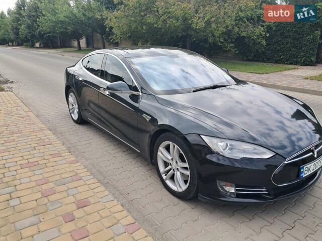 Чорний Тесла Модель С, об'ємом двигуна 0 л та пробігом 370 тис. км за 11600 $, фото 1 на Automoto.ua
