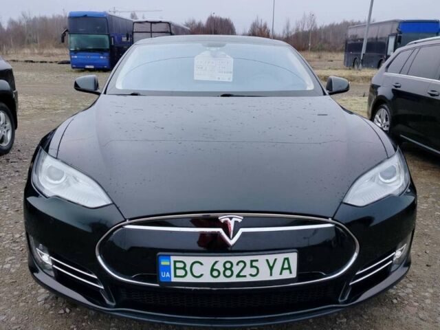 Черный Тесла Модель С, объемом двигателя 0 л и пробегом 152 тыс. км за 12000 $, фото 1 на Automoto.ua