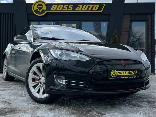 Черный Тесла Модель С, объемом двигателя 0 л и пробегом 300 тыс. км за 12400 $, фото 1 на Automoto.ua