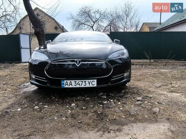 Черный Тесла Модель С, объемом двигателя 0 л и пробегом 144 тыс. км за 17000 $, фото 1 на Automoto.ua