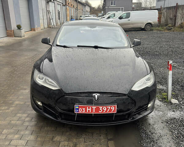 Чорний Тесла Модель С, об'ємом двигуна 0 л та пробігом 250 тис. км за 12800 $, фото 1 на Automoto.ua