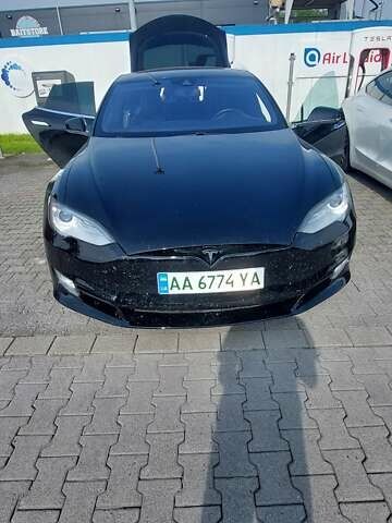 Черный Тесла Модель С, объемом двигателя 0 л и пробегом 280 тыс. км за 14000 $, фото 1 на Automoto.ua