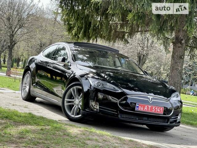Черный Тесла Модель С, объемом двигателя 0 л и пробегом 190 тыс. км за 17650 $, фото 1 на Automoto.ua