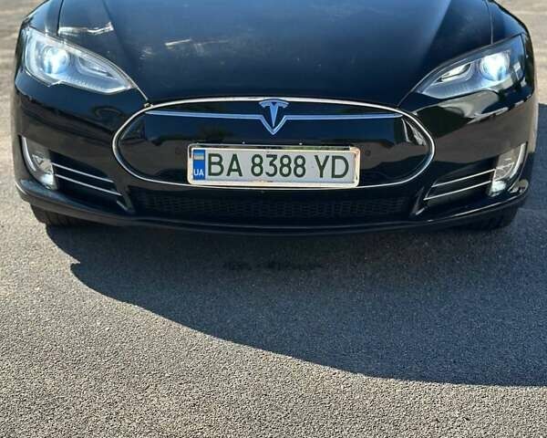Черный Тесла Модель С, объемом двигателя 0 л и пробегом 220 тыс. км за 17099 $, фото 1 на Automoto.ua