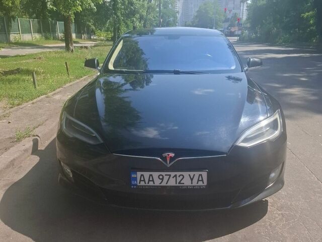 Чорний Тесла Модель С, об'ємом двигуна 0 л та пробігом 397 тис. км за 10500 $, фото 1 на Automoto.ua