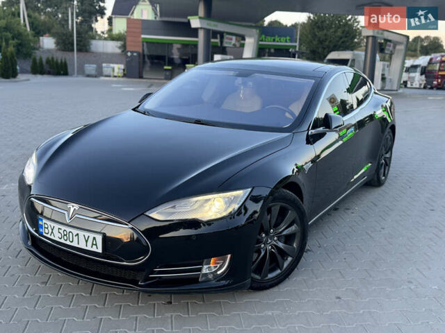 Черный Тесла Модель С, объемом двигателя 0 л и пробегом 98 тыс. км за 11500 $, фото 1 на Automoto.ua
