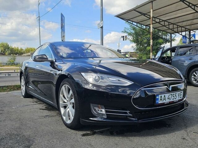 Черный Тесла Модель С, объемом двигателя 0 л и пробегом 242 тыс. км за 12503 $, фото 1 на Automoto.ua