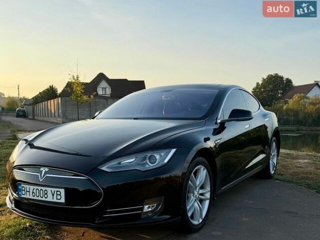 Черный Тесла Модель С, объемом двигателя 0 л и пробегом 155 тыс. км за 11700 $, фото 1 на Automoto.ua