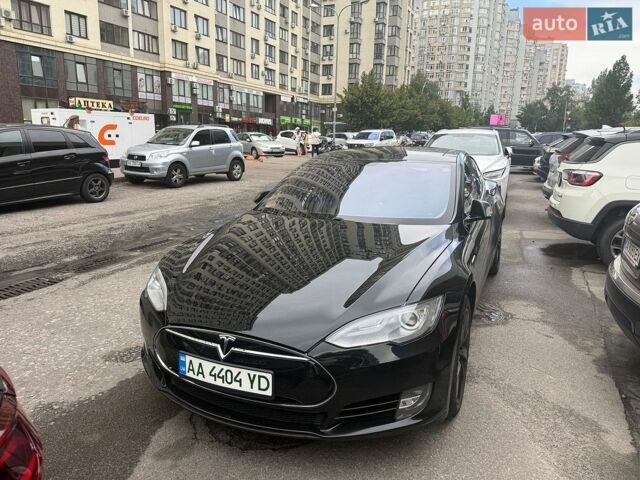 Чорний Тесла Модель С, об'ємом двигуна 0 л та пробігом 163 тис. км за 13800 $, фото 1 на Automoto.ua