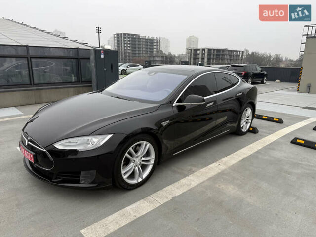 Чорний Тесла Модель С, об'ємом двигуна 0 л та пробігом 225 тис. км за 13500 $, фото 1 на Automoto.ua