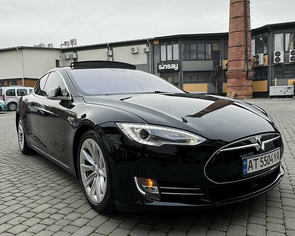 Чорний Тесла Модель С, об'ємом двигуна 0 л та пробігом 60 тис. км за 15500 $, фото 1 на Automoto.ua