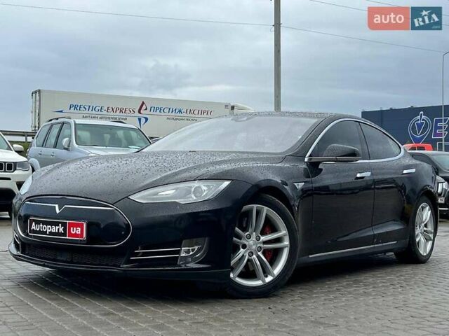 Черный Тесла Модель С, объемом двигателя 0 л и пробегом 150 тыс. км за 14990 $, фото 1 на Automoto.ua