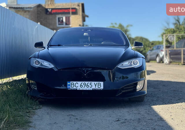 Черный Тесла Модель С, объемом двигателя 0 л и пробегом 209 тыс. км за 14300 $, фото 1 на Automoto.ua