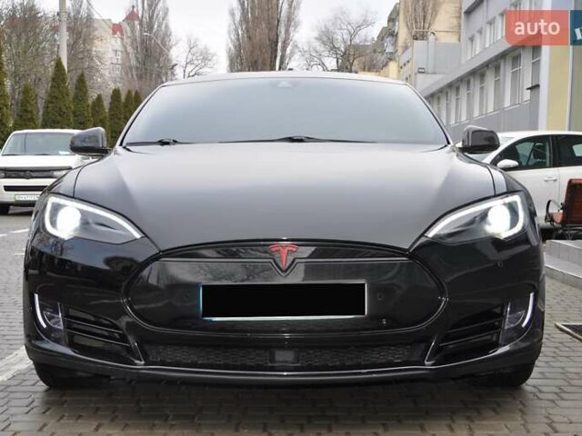 Чорний Тесла Модель С, об'ємом двигуна 0 л та пробігом 115 тис. км за 15900 $, фото 1 на Automoto.ua