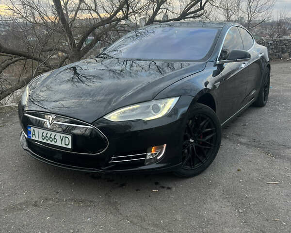 Чорний Тесла Модель С, об'ємом двигуна 0 л та пробігом 199 тис. км за 13800 $, фото 1 на Automoto.ua