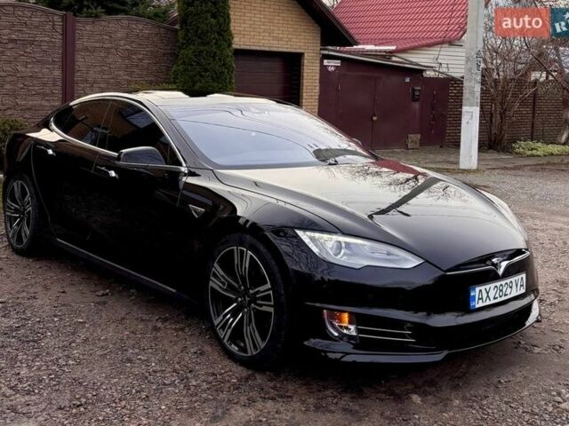 Чорний Тесла Модель С, об'ємом двигуна 0 л та пробігом 160 тис. км за 17000 $, фото 1 на Automoto.ua