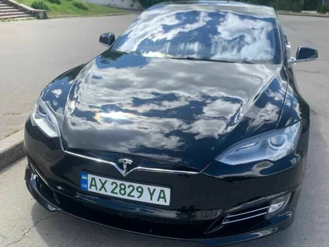 Черный Тесла Модель С, объемом двигателя 0 л и пробегом 153 тыс. км за 14500 $, фото 1 на Automoto.ua