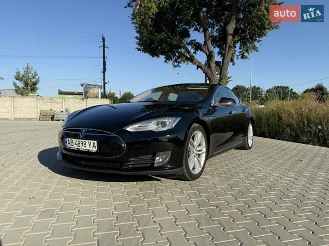 Черный Тесла Модель С, объемом двигателя 0 л и пробегом 205 тыс. км за 14900 $, фото 1 на Automoto.ua