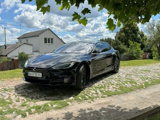 Чорний Тесла Модель С, об'ємом двигуна 0 л та пробігом 96 тис. км за 18477 $, фото 1 на Automoto.ua