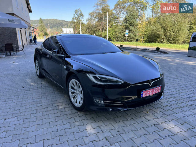 Черный Тесла Модель С, объемом двигателя 0 л и пробегом 222 тыс. км за 15800 $, фото 1 на Automoto.ua