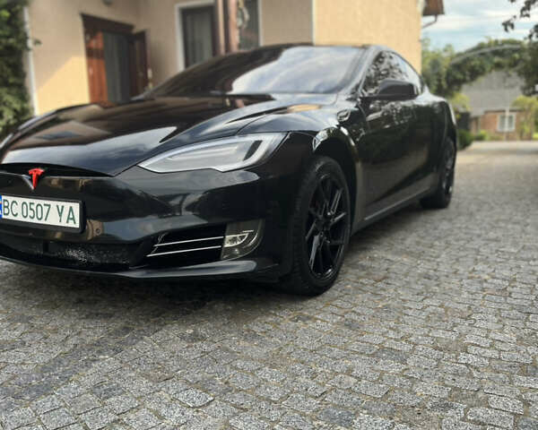 Тесла Модель С 2016 в Львове на Automoto.ua Черный Тесла Модель С, объемом двигателя 0 л и пробегом 258 тыс. км за 18000 $, фото 1 на Automoto.ua