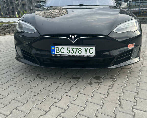 Чорний Тесла Модель С, об'ємом двигуна 0 л та пробігом 106 тис. км за 17500 $, фото 1 на Automoto.ua