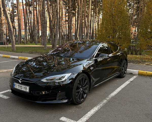 Черный Тесла Модель С, объемом двигателя 0 л и пробегом 221 тыс. км за 19500 $, фото 1 на Automoto.ua