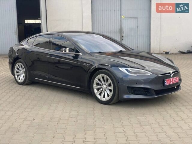 Чорний Тесла Модель С, об'ємом двигуна 0 л та пробігом 302 тис. км за 10900 $, фото 1 на Automoto.ua