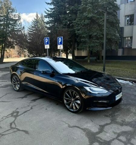 Черный Тесла Модель С, объемом двигателя 0 л и пробегом 230 тыс. км за 19900 $, фото 1 на Automoto.ua