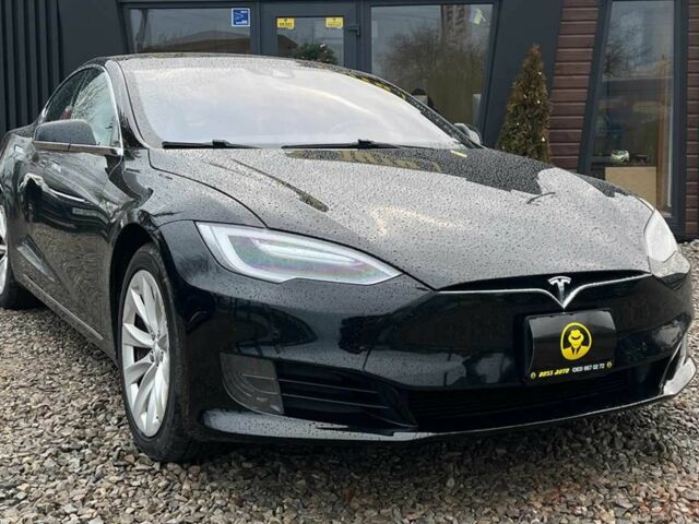 Черный Тесла Модель С, объемом двигателя 0 л и пробегом 152 тыс. км за 18900 $, фото 1 на Automoto.ua