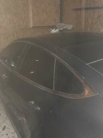 Черный Тесла Модель С, объемом двигателя 0 л и пробегом 123 тыс. км за 11221 $, фото 1 на Automoto.ua