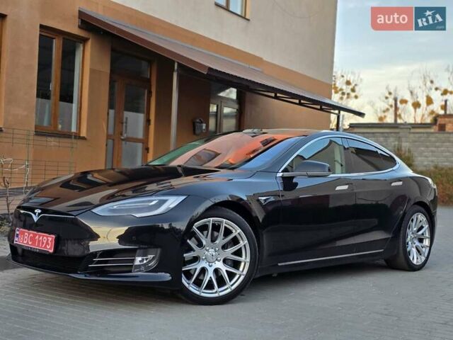 Черный Тесла Модель С, объемом двигателя 0 л и пробегом 108 тыс. км за 22000 $, фото 1 на Automoto.ua