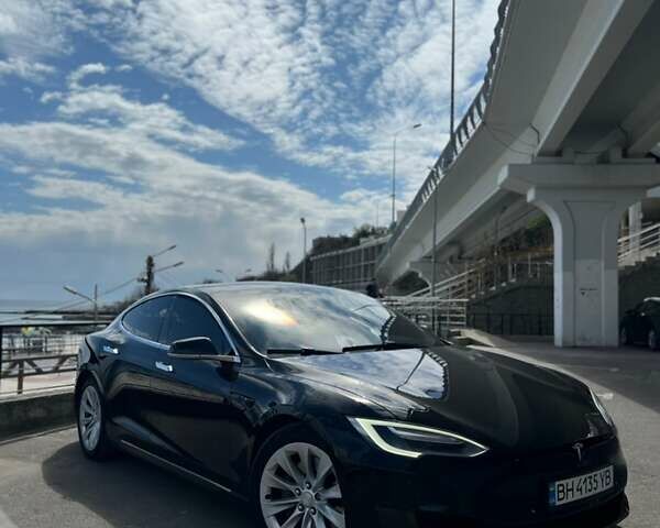 Черный Тесла Модель С, объемом двигателя 0 л и пробегом 240 тыс. км за 16500 $, фото 1 на Automoto.ua
