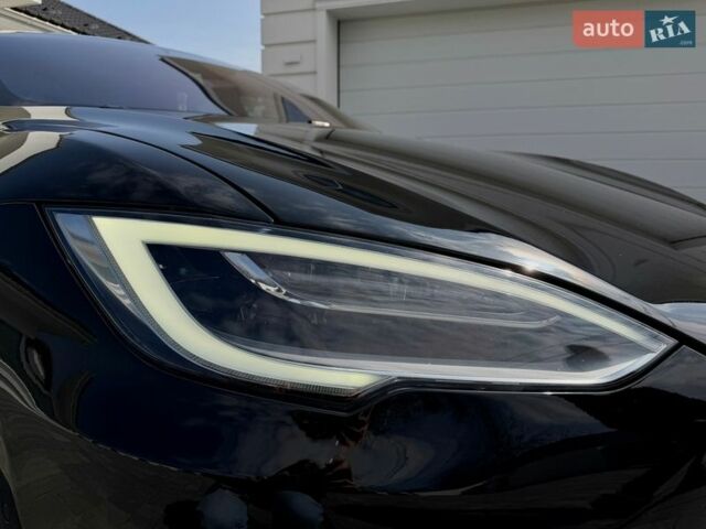 Черный Тесла Модель С, объемом двигателя 0 л и пробегом 130 тыс. км за 22800 $, фото 1 на Automoto.ua