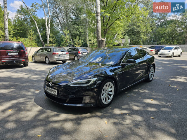 Черный Тесла Модель С, объемом двигателя 0 л и пробегом 130 тыс. км за 16900 $, фото 1 на Automoto.ua