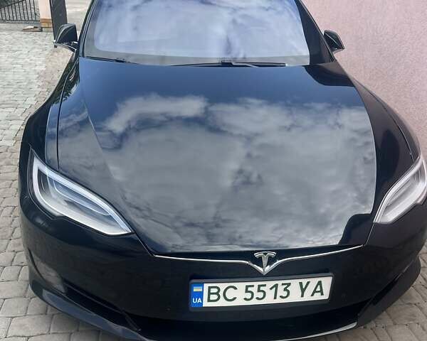 Черный Тесла Модель С, объемом двигателя 0 л и пробегом 97 тыс. км за 20000 $, фото 1 на Automoto.ua