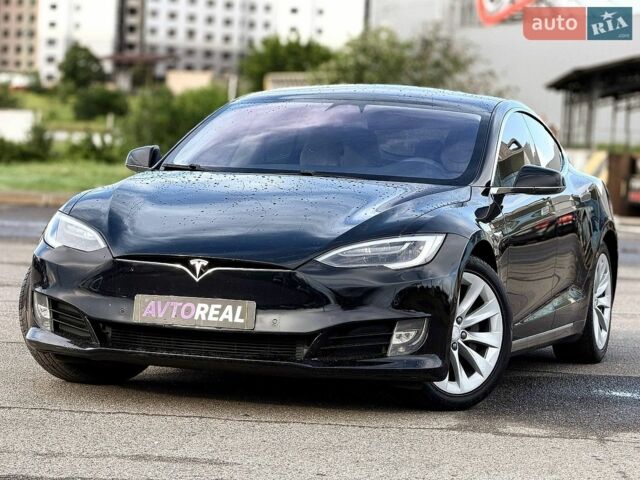 Черный Тесла Модель С, объемом двигателя 0 л и пробегом 198 тыс. км за 14700 $, фото 1 на Automoto.ua