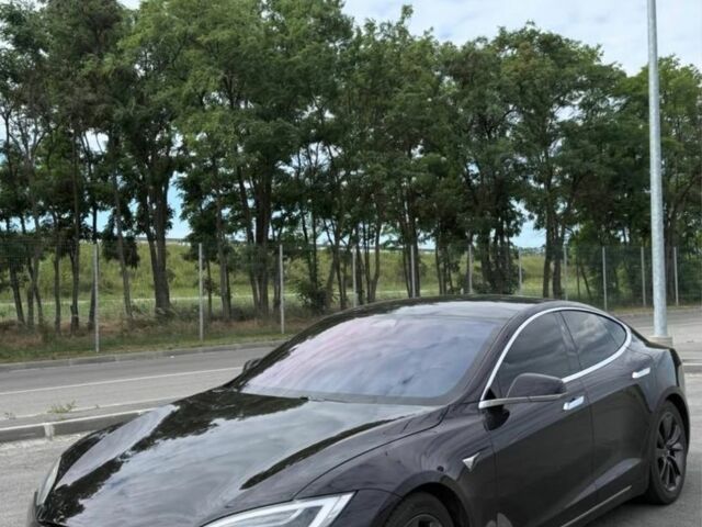 Черный Тесла Модель С, объемом двигателя 0 л и пробегом 85 тыс. км за 22900 $, фото 1 на Automoto.ua