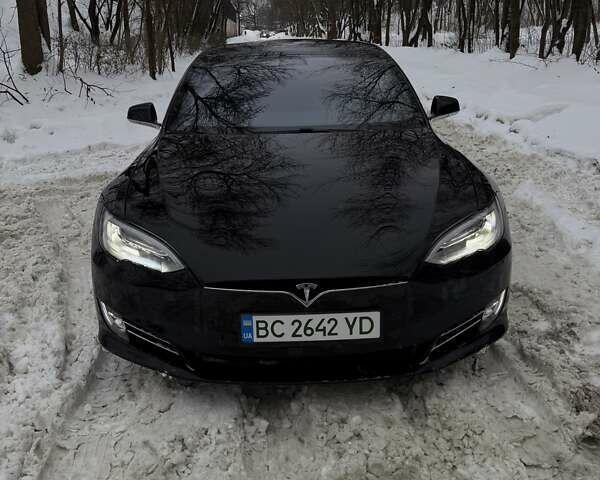 Черный Тесла Модель С, объемом двигателя 0 л и пробегом 195 тыс. км за 17850 $, фото 1 на Automoto.ua